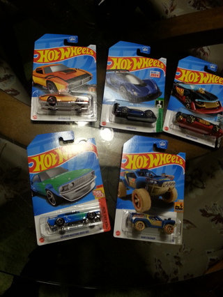 Hot Wheels growing auction. 