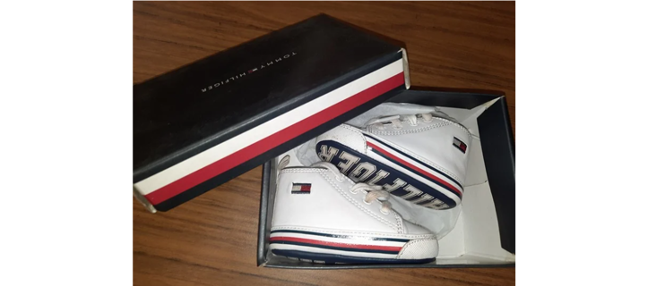 TOMMY HILFIGER Baby Shoes Sneakers Toddler Infant Size 2