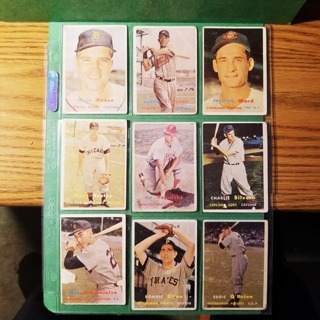 9 - LOT - 1957 -  TOPPS PR-GOOD BASEBALL CARDS