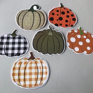 6 large Pumpkins cardstock, Free Mail