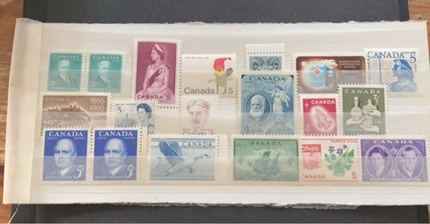 Canada MNH stamps lot 1