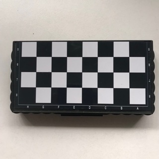 Portable Miniature Chess board