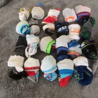 22 pairs of baby socks 6-24 months 