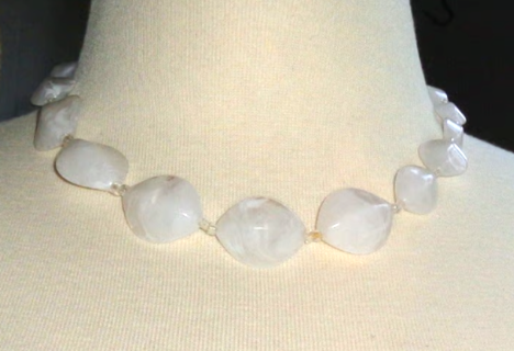 Clear White Marbleized Beaded Short Necklace With Extender Womens Jewelry
