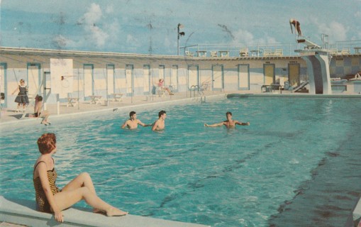 Vintage Used Postcard: a: 1963 Shamrock Pool & Cabanas, Fort Pierce, FL