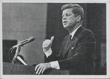 1964 Topps John F. Kennedy #33 News Conference