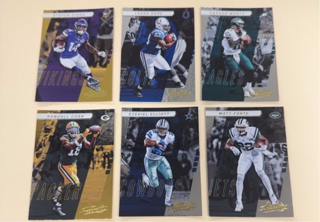 2017 Panini Absolute football lot