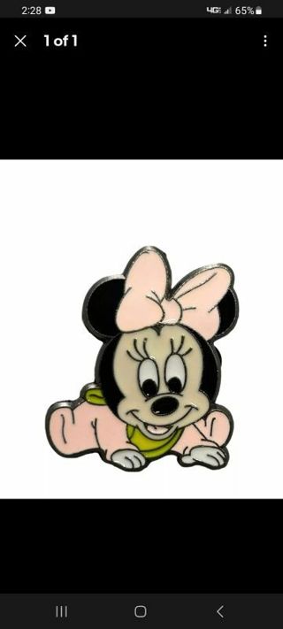 Disney pin baby mini