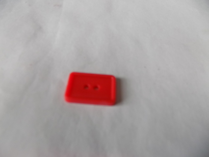 1 inch red rectangle plastic button