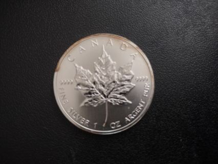 2011 Canada 1 oz .9999 Fine Silver Maple Leaf