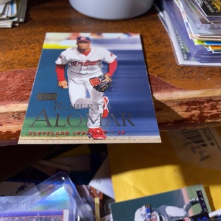 2000 fleer skybox Roberto alomar baseball card 