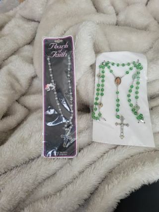 2 CROSS NECKLACES IN PACKAGE