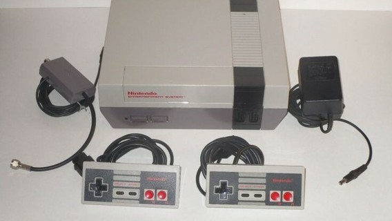 Vintage Classic Nintendo NES Console 