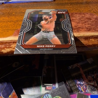 2021 panini prizm Mike Perry UFC wrestling card 