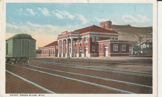 Vintage Used Postcard: k: Pre Linen: 1917 Depot, Green River, WY