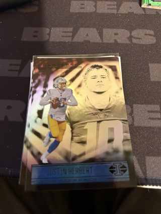 2021 panini illusions  justin herbert