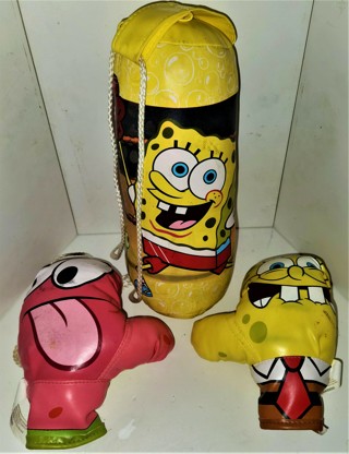 Spongebob boxing gloves and boxing bag - Polyester material - 18 oz. - Used (some stains)