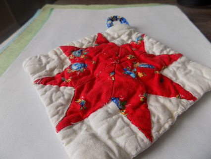 Handmade quilted pot holder reversable red or blue multi star quilt block