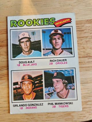 77 Topps Rookies #477 (read description)