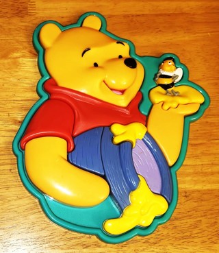 Disney Winnie the Pooh plastic puzzle for children - size 10 1/2" x 8" - 9 pieces