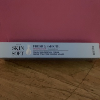 Avon SKIN SO SOFT FRESH & SMOOTH FACIAL HAIR REMOVAL CREAM