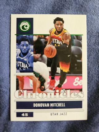 2021-22 Panini Chronicles Green Donovan Mitchell