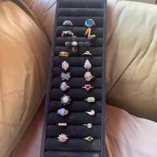 21 Ring Lot