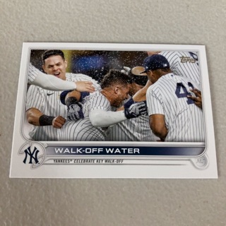 2022 Topps Series 1 - [Base] #119 Walk-Off Water (Yankees Celebrate Key Walk-Off)