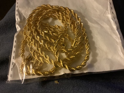 GOLDEN  OLORED ROPE NECKLACE 