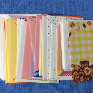 Lot of 30 Greeting/Notecards 6 Envelopes & 3 Japanese Anime Mini Memo Pad & More