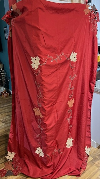 Dark Red Tablecloth with Leaf Pattern 