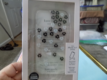 NIP Kate Spade i phone 5.4 case drop tested light weight Black & white flowers rhinestone