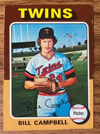 1975 Topps Bill Campbell card 