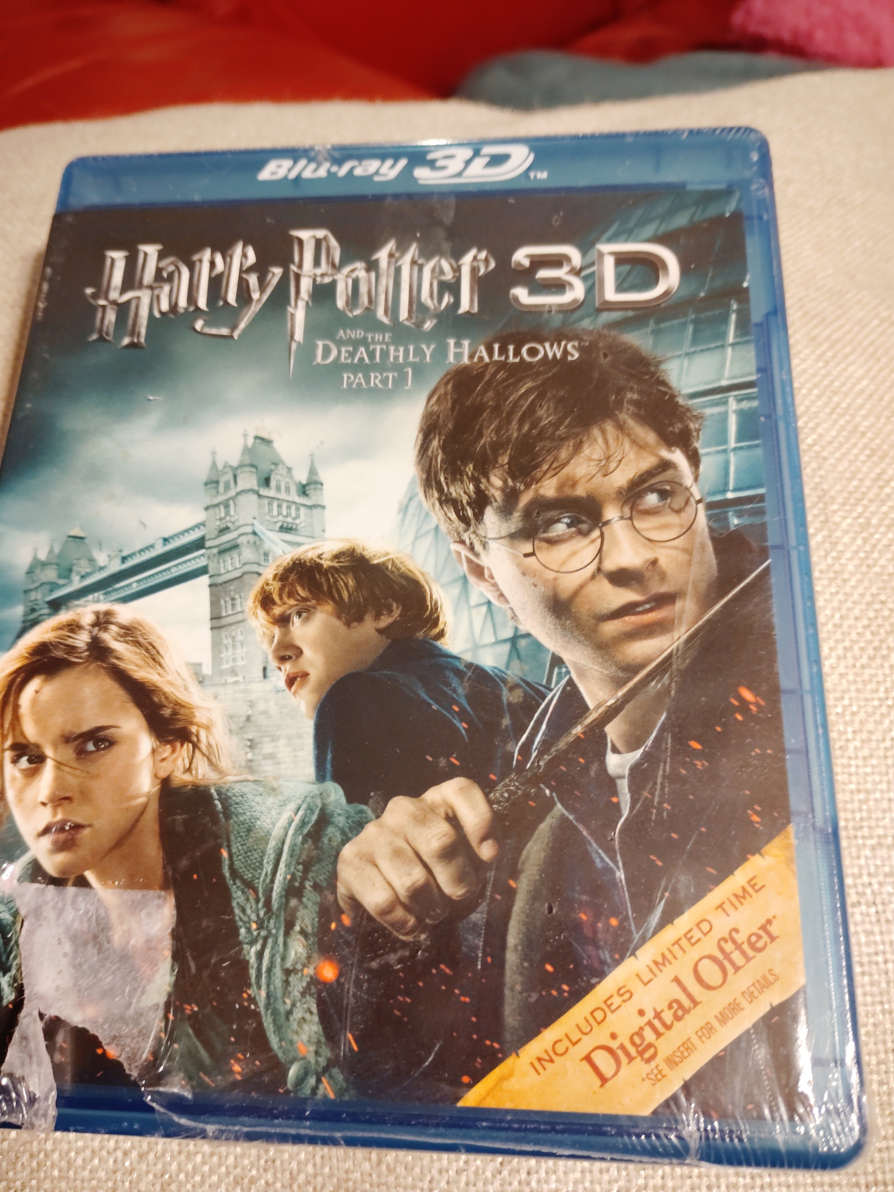 Free: Harry Potter and the Deathly Hallows B/R 3D NIP