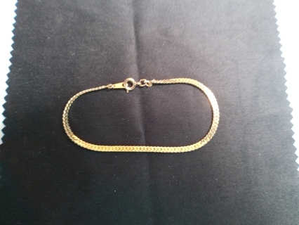 18k GOLD  Herringbone Bracelet Vintage