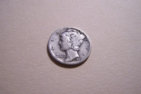 Silver 1935-S Winged Liberty Head Mercury Dime