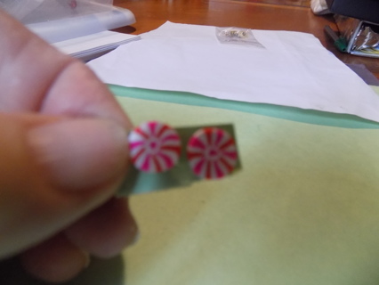Pink & white swirled peppermint candy look post earrings