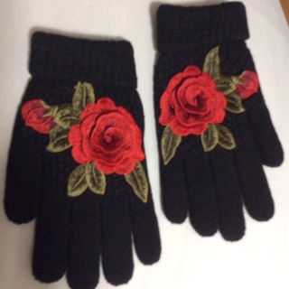 Brand New Women’s Elegant Winter Gloves. #21