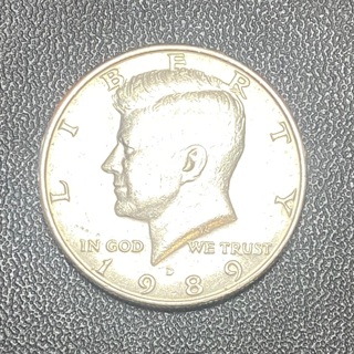 1989 D Half Dollar 50c Coin!