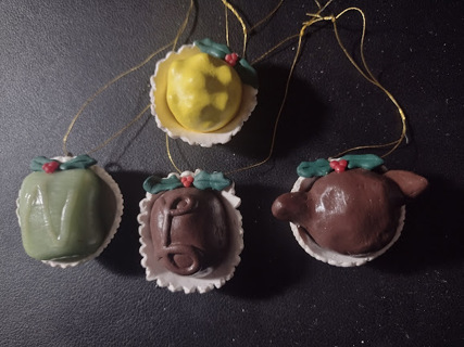 FNL LIST: Four Vintage Candy Ornaments