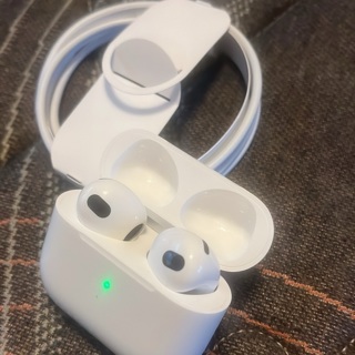 Apple AirPods 3rd Generation with MagSafe Wireless Charging Case (USB‑C)