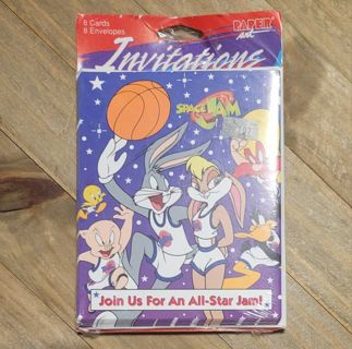 Vintage 1990s Space Jam Birthday Party Invitations 8 Cards/Envelopes Looney Tunes