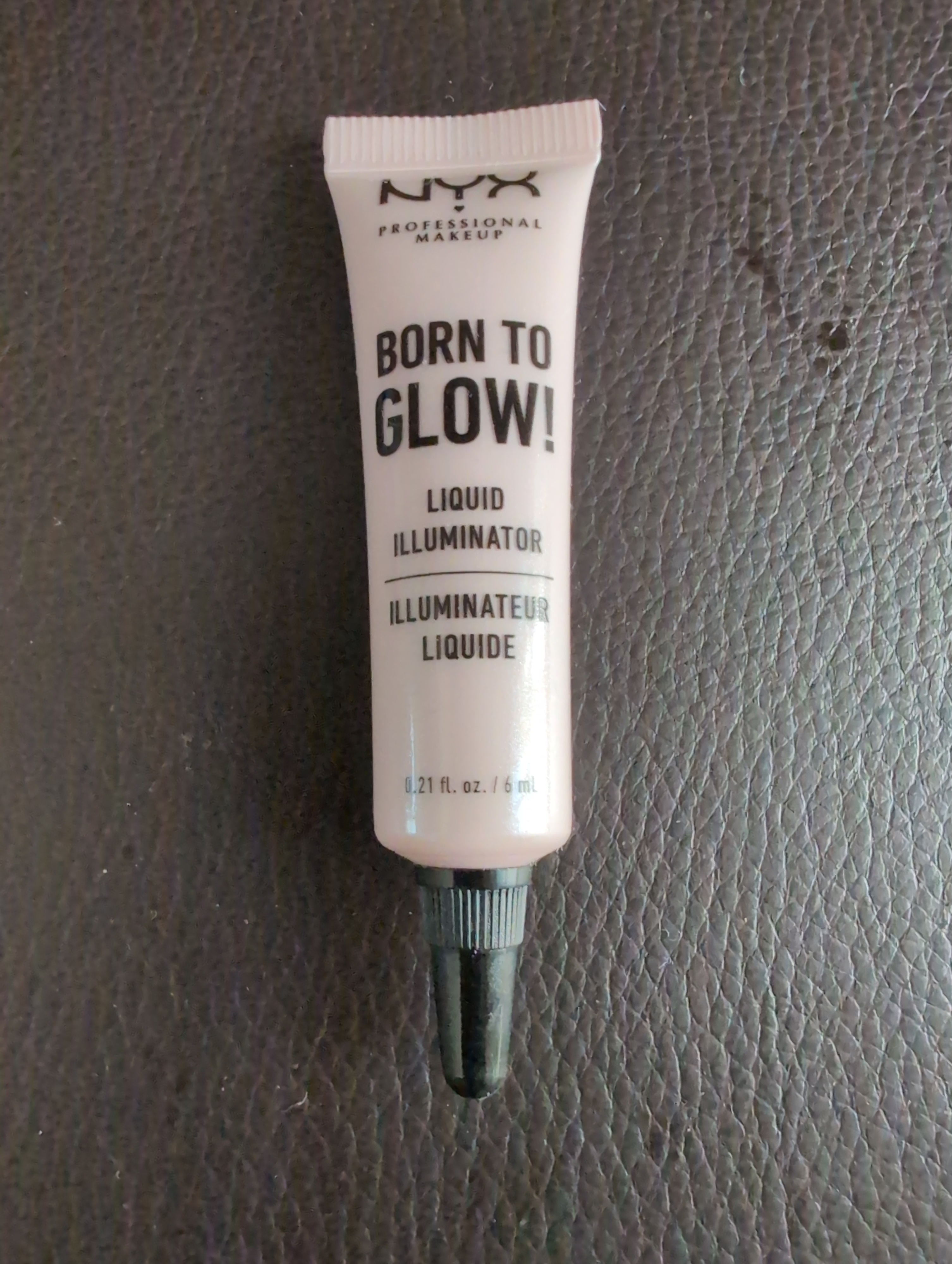 Free: NEW NYX PROFESSIONAL MAKEUP BORN TO GLOW LIQUID ILLUMINATOR 