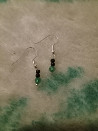 Green black crystal earrings new in pk