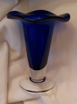 AAC Handcrafted / Hand Blown 5-1/2" Ruffle Edge Cobalt Blue Vase  