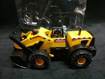 NEW IN BOX 2001 Maisto Hasbro Tonka Mighty 728 Bulldozer #762898 Collector Truck