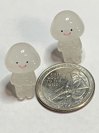 HALLOWEEN DECOR~#9~MINI GHOSTS~SET OF 2 GHOSTS~GLOW IN THE DARK~FREE SHIPPING!