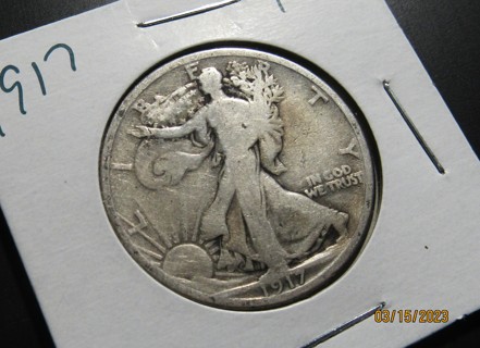 ★★ 1917 WALKING LIBERTY HALF DOLLAR G ★★ **90% SILVER**