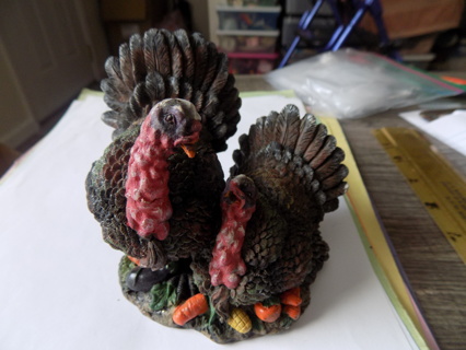 Resin pair of turkeys wallhanging among pumpkins & veggies Tom Turkey and his hen