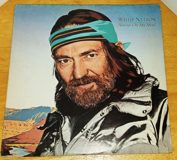 1982 Columbia Records WILLIE NELSON "Always on My Mind" LP #FC 37951 - Excellent condition